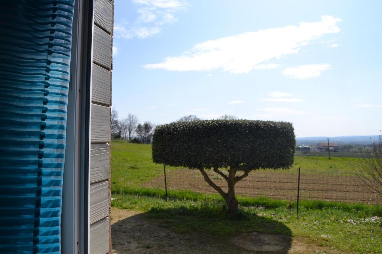 Village De Gites Les Olivettes Saint-Dezery Exterior photo